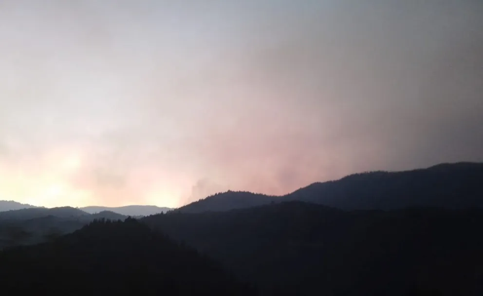 El humo se apoderó de la ruta desde el Villegas hasta la zona del Guillelmo 