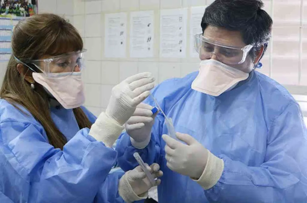 En Argentina se registraron 20 fallecidos  y 33.902 contagiados de Covid-19