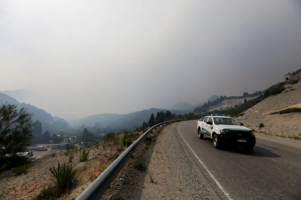Habilitan el tránsito para todo tipo de vehículos en Ruta 40 entre Bariloche y El Bolsón 