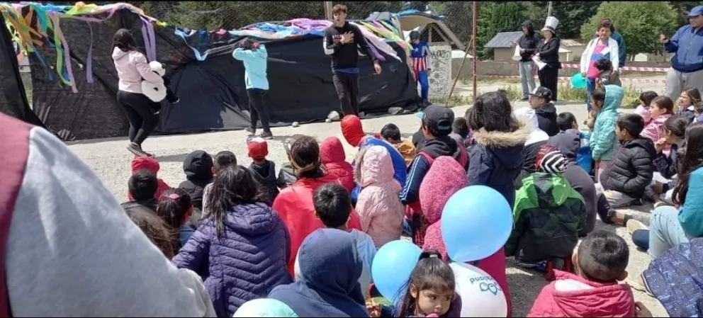 La familia de Casa de Gloria de Dios despidió el año en comunidad
