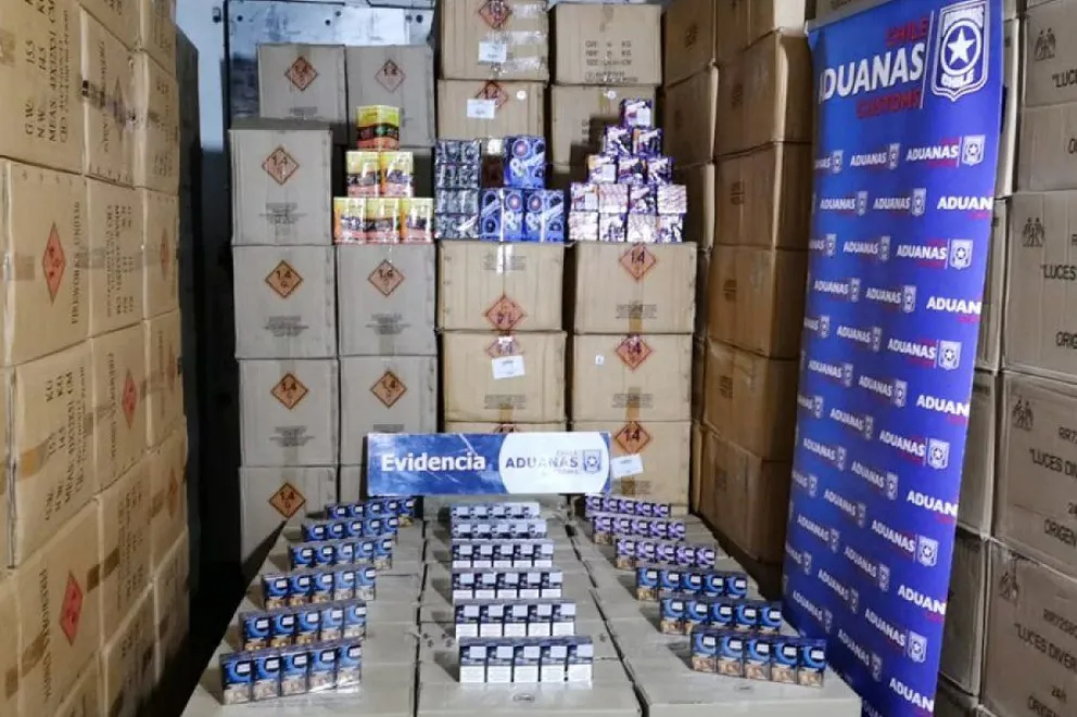 En el paso Samoré secuestraron casi tres mil fuegos artificiales y 9.500 cajas de cigarrillos