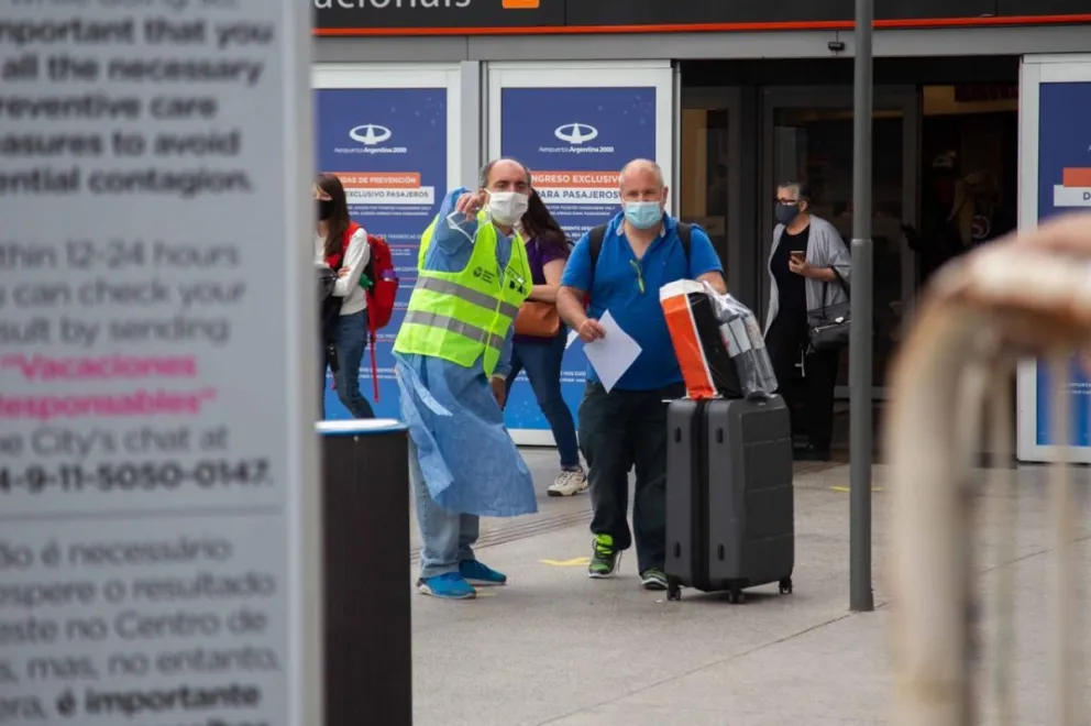 Cuáles son las condiciones para extranjeros y argentinos que entren al país