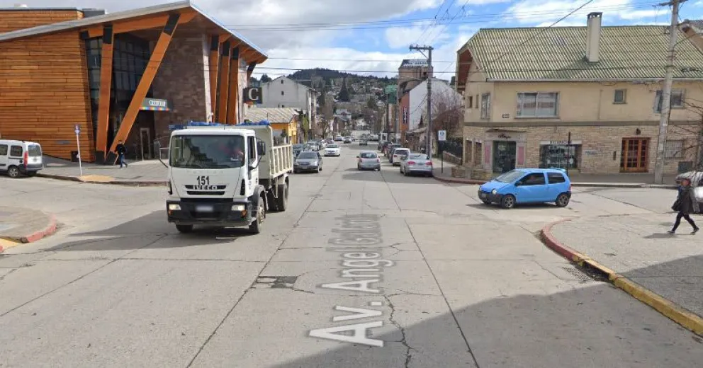Los descubrieron cuando intentaban desvalijar un auto de turistas y fueron detenidos