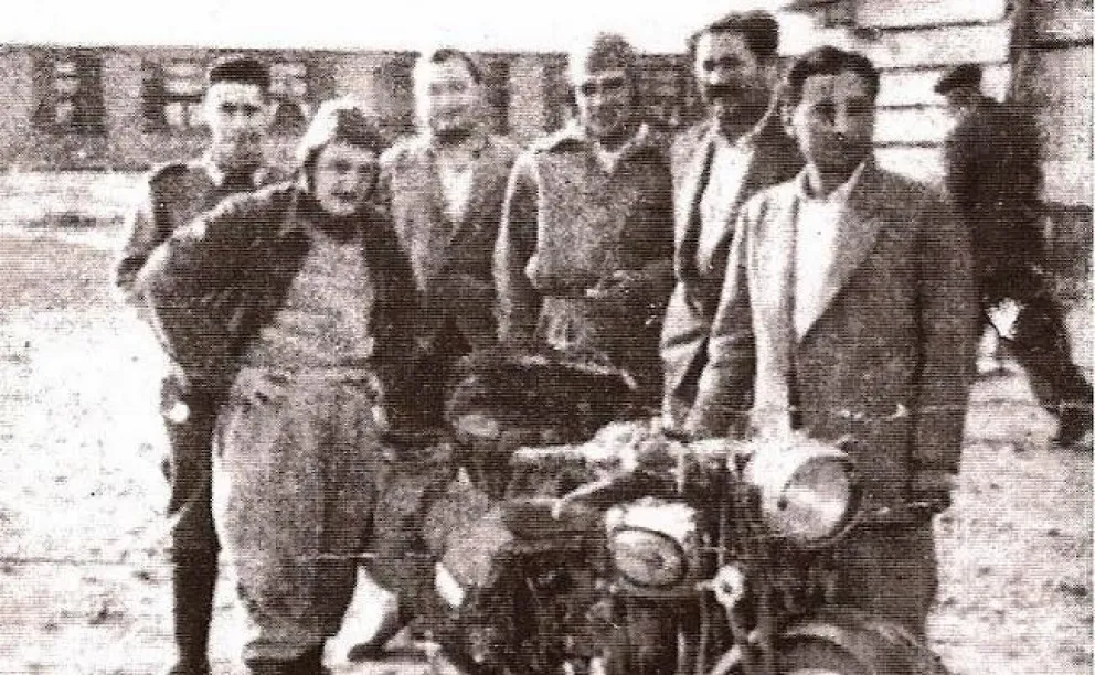 El Che Guevara durmió en Gendarmería y navegó en la Modesta Victoria
