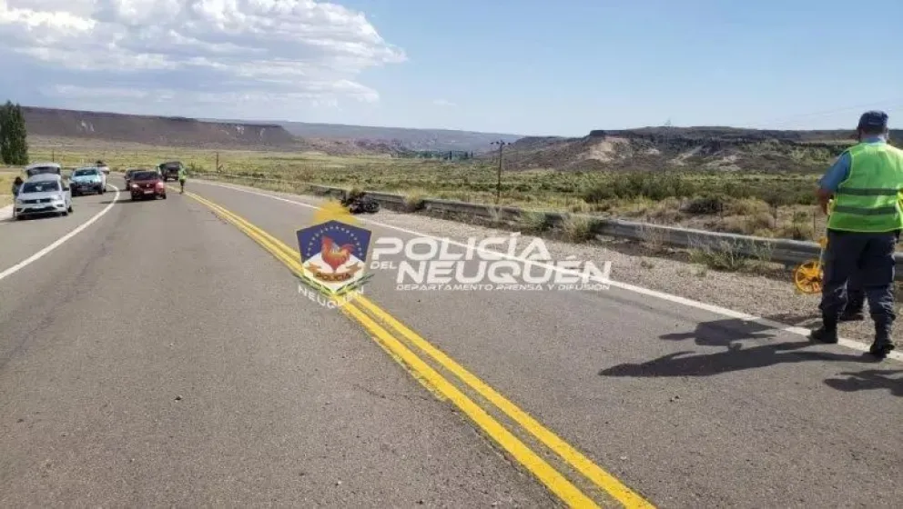 Dos policías que viajaban hacia Bariloche cayeron por un barranco en la Ruta 237