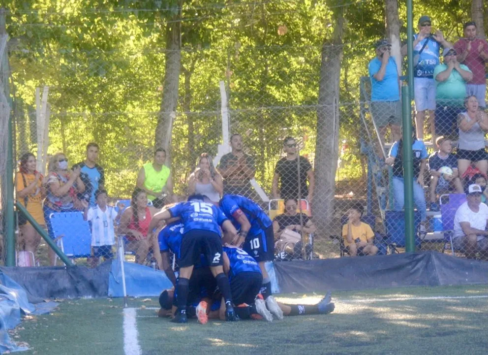 Cruz del Sur cayó en Neuquén y buscará revertir el resultado en casa