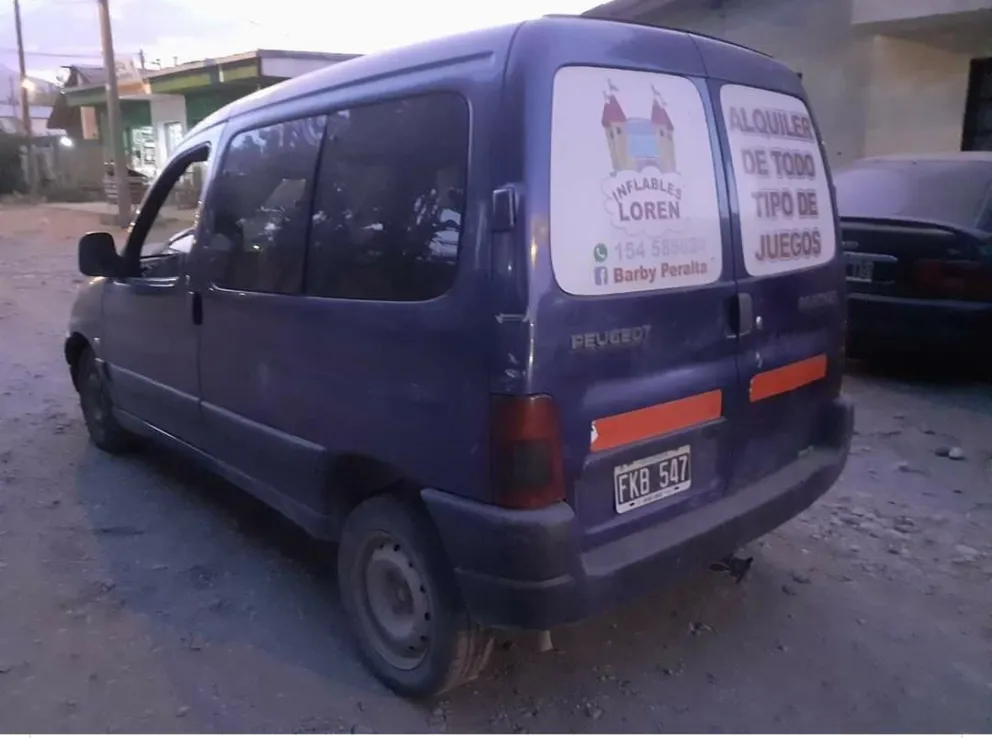 Volvió de viaje y le habían sustraído su camioneta de trabajo