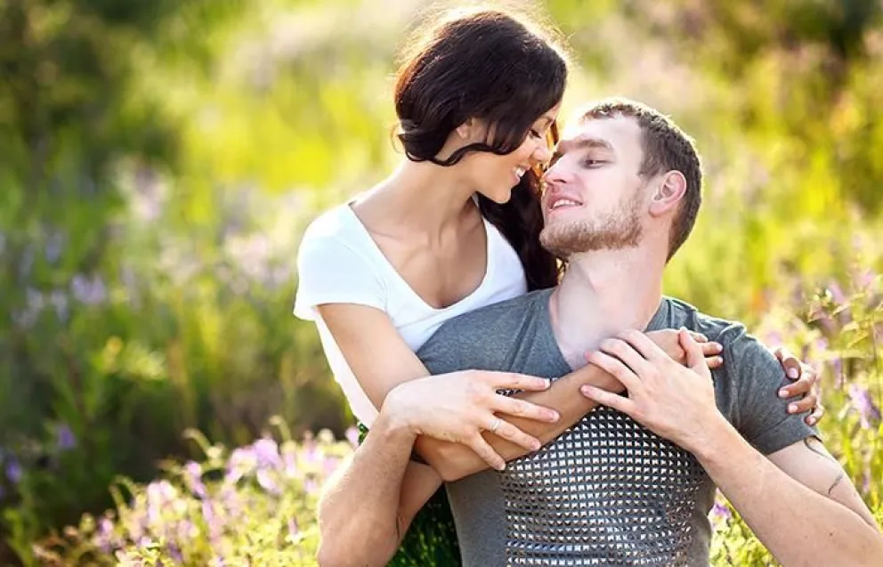 Estas son las razones por las que cada signo del zodiaco se compromete en una relación 