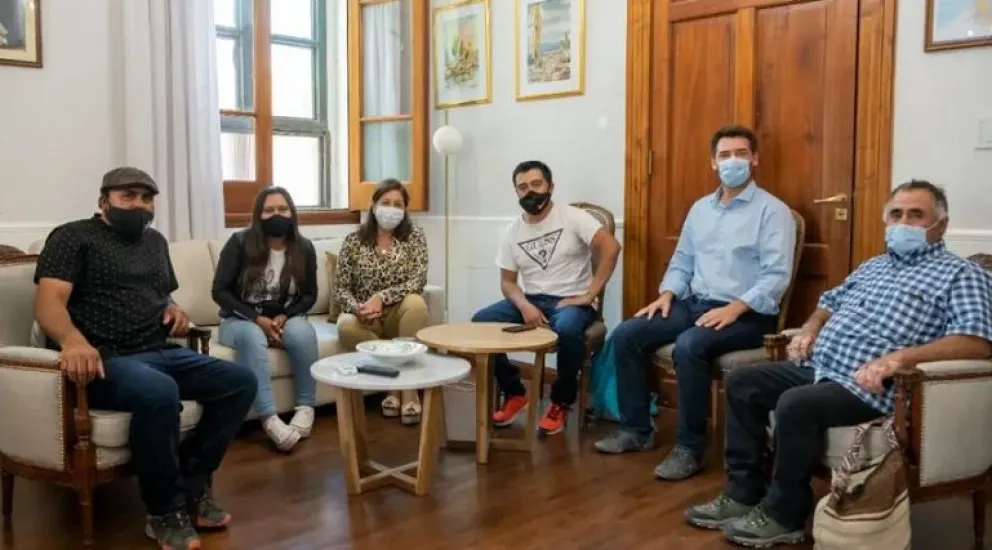 Arabela se reunió con comunidades mapuches en torno a cuestiones de índole social y productiva