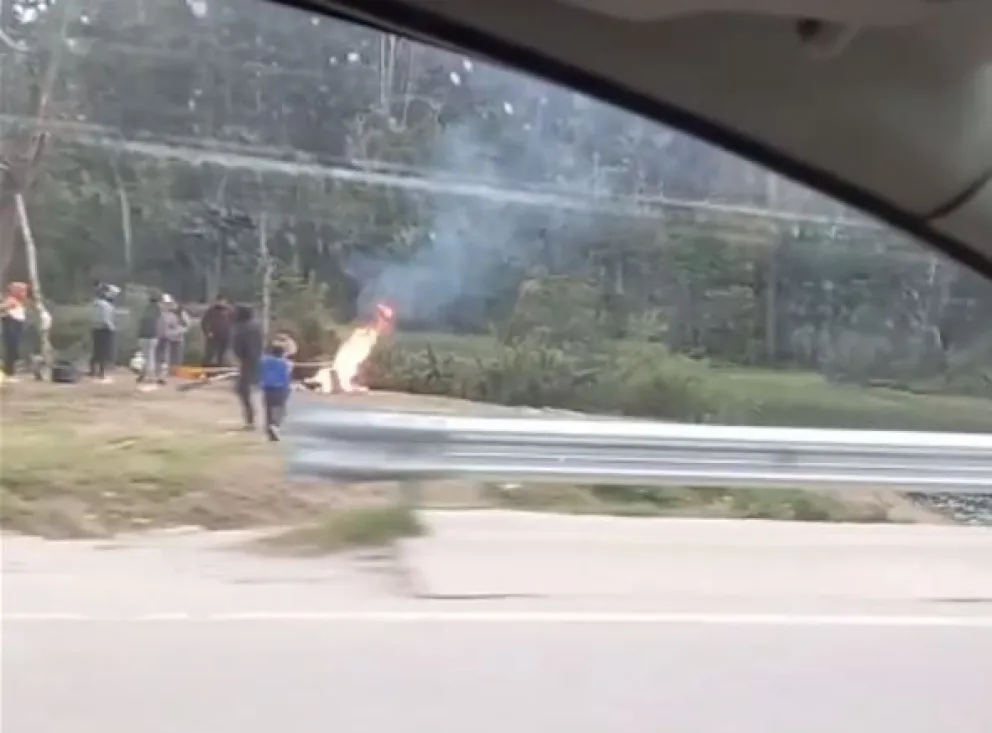 Hicieron un fogón en un lugar prohibido y lo dejaron mal apagado