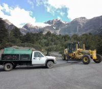 Piden circular con precaución por tareas de mantenimiento en el camino a cerro Tronador