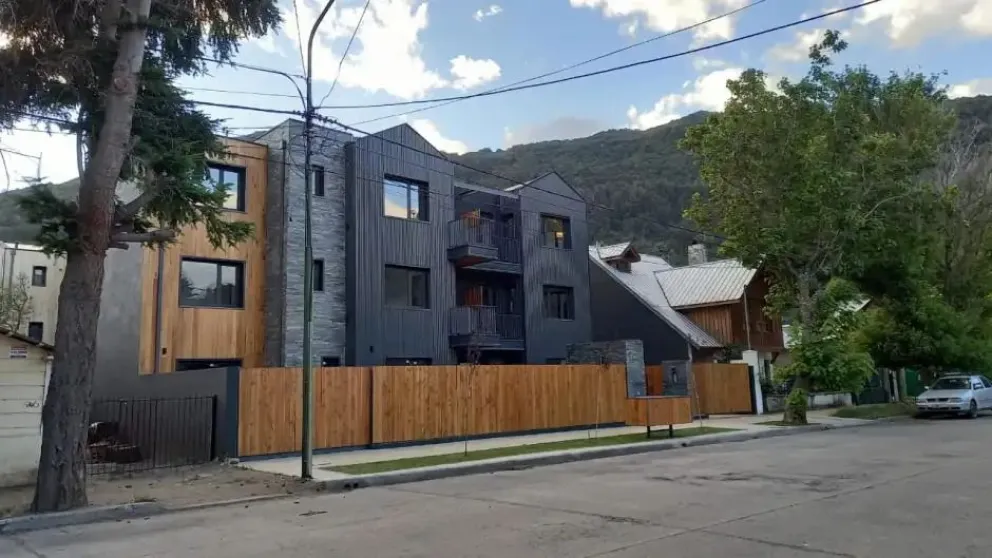 Se tomaron varios días para desvalijar una casa