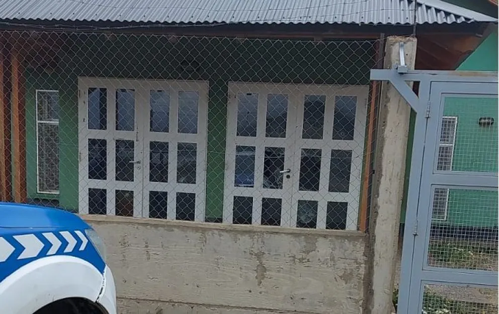 Rompieron los vidrios de la casa de primeros auxilios del barrio Malvinas