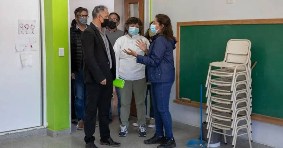 Educación recorrió obras escolares en San Carlos de Bariloche