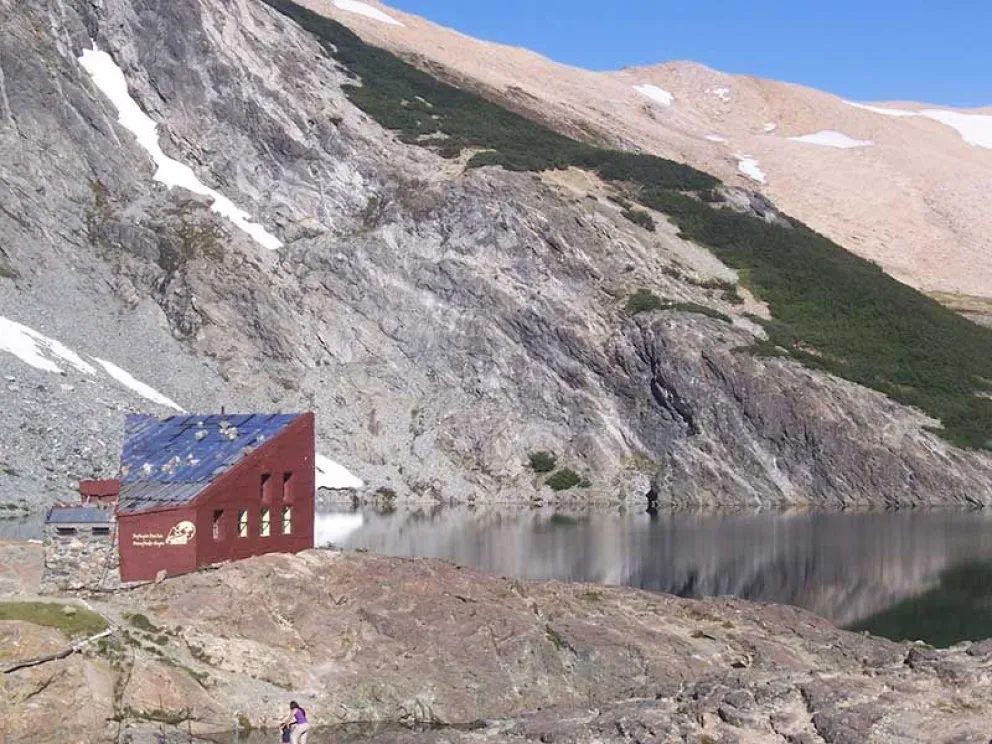 Las reservas son el secreto para evitar aglomeraciones en los senderos de montaña 