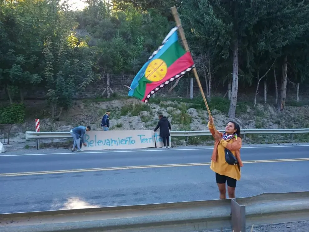 Protesta mapuche en Villa La Angostura