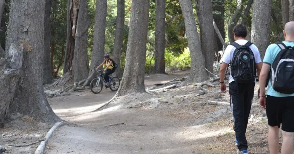 Rescataron a un ciclista accidentado en la Península de Quetrihue