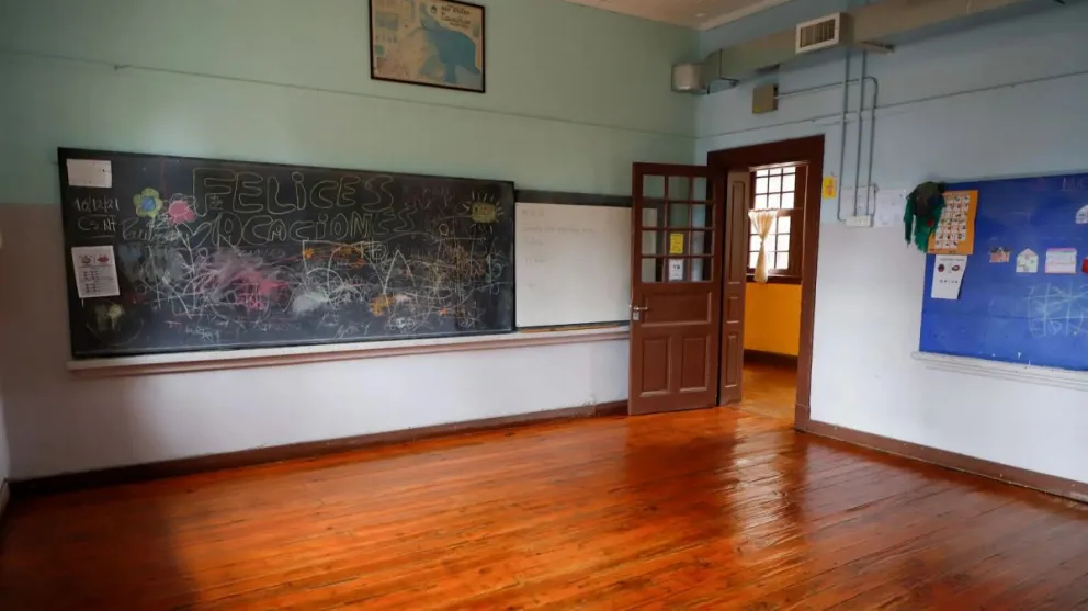Restauran y arreglan la histórica escuela 16 de Bariloche