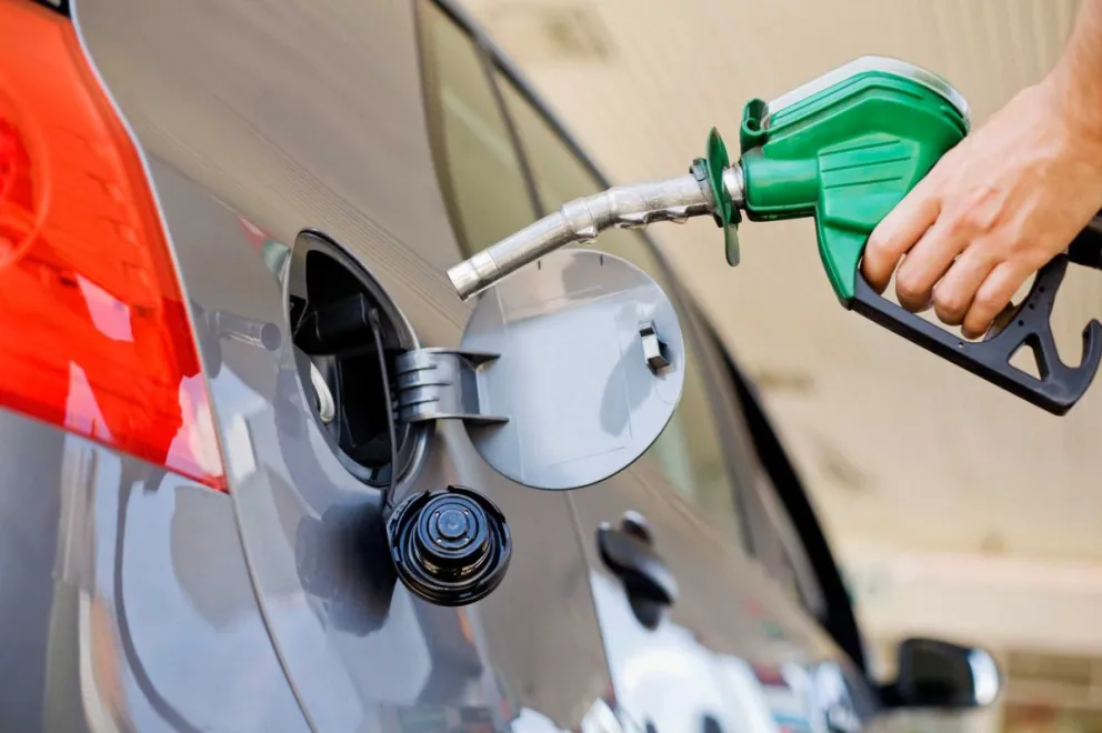 Confirmado: aumenta la nafta y el gasoil un 4% a partir de hoy