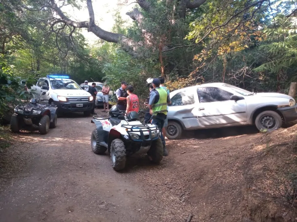 Demoran a dos menores que desvalijaban autos