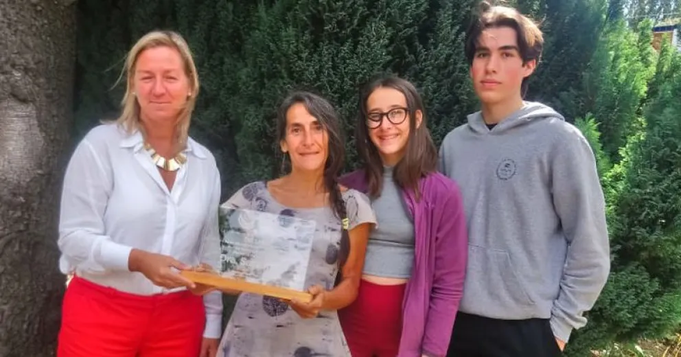 Sara Itkin y un merecido reconocimiento a su labor de "médica yuyera"