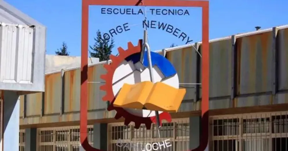 Solicitan confirmar vacantes en el CET 2