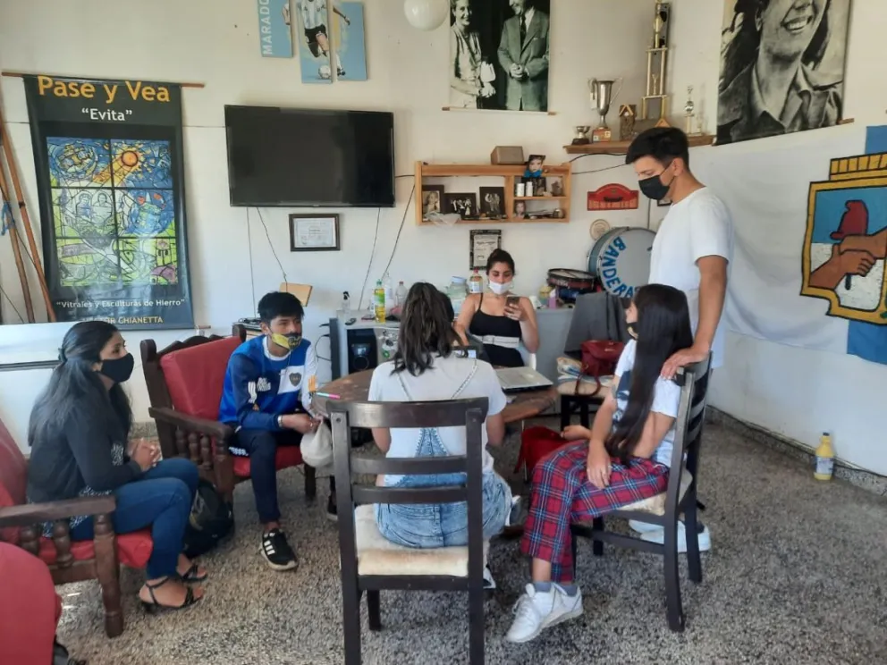 “Es complicado querer ayudar cuando no tenés alguien que te apoye” 