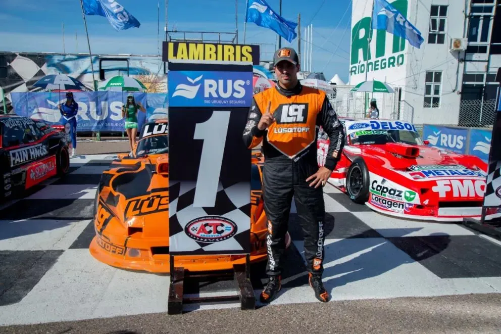 Ford sigue mandando en Viedma: Lambiris fue el más rápido en el TC