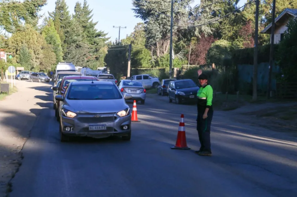 Chocó a un motociclista en la zona del km 12 de Bustillo. Foto de archivo.