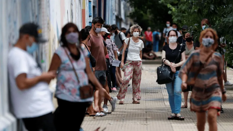 Covid-19 en Argentina: se registraron 35 fallecidos y 2.077 nuevos contagios