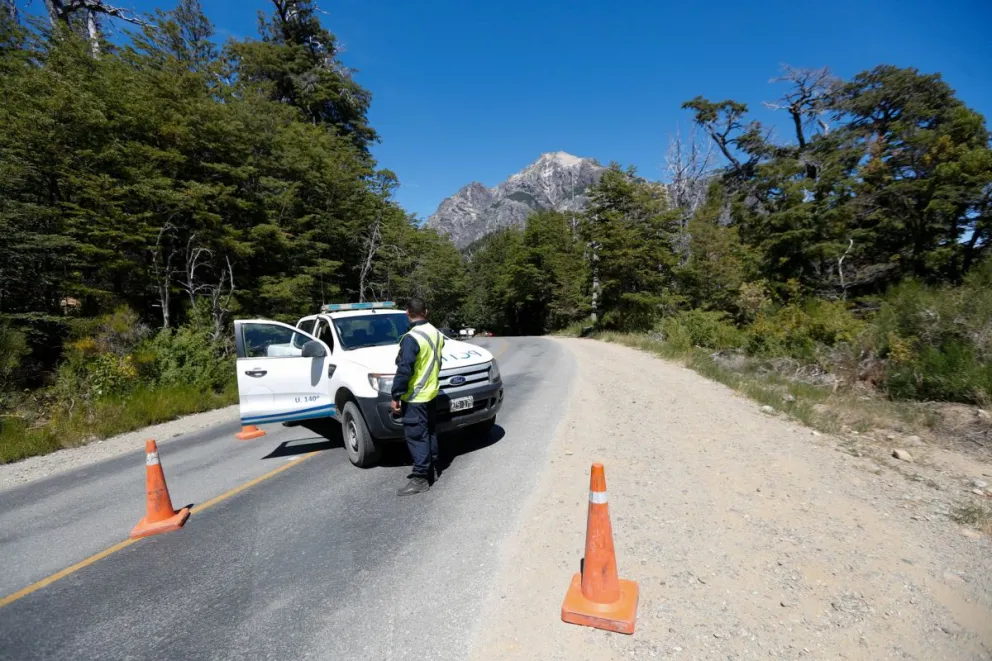 El incidente ocurrió en la Ruta Provincial 77, en el corazón del circuito chico de Bariloche. (Foto de archivo de Matías Garay)