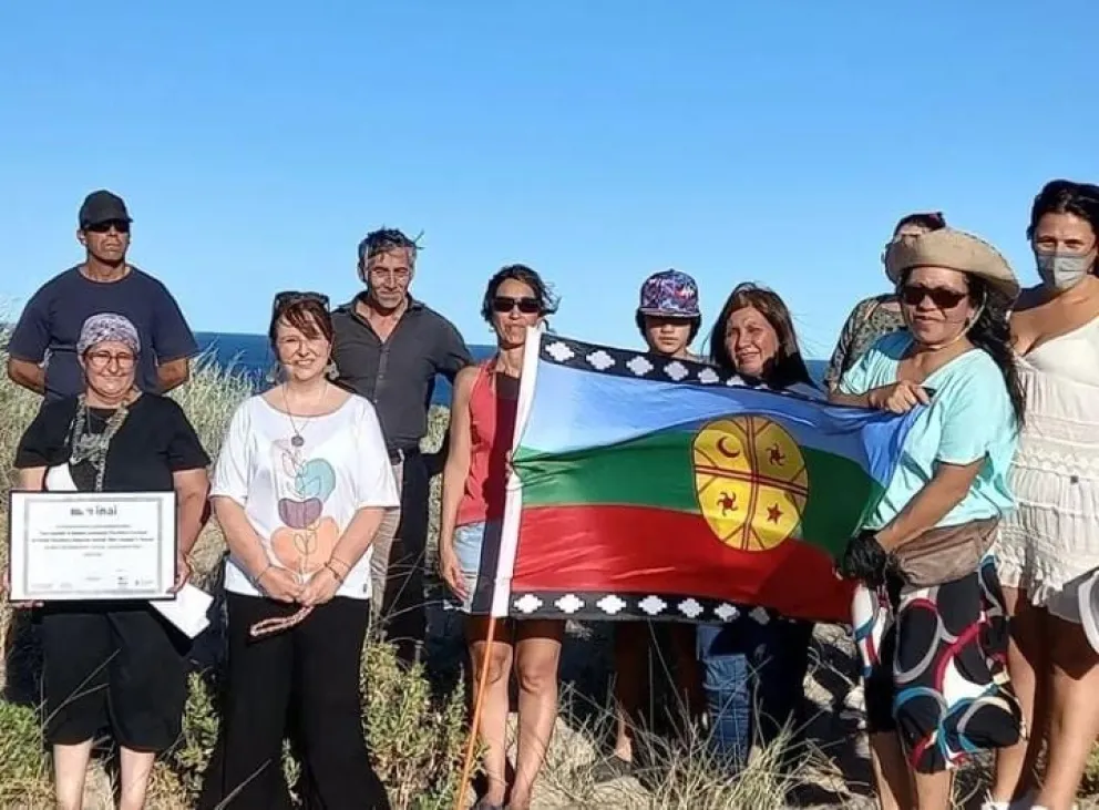 El INAI entregó declaración de "Sitio Sagrado" a comunidad tehuelche-mapuche de Las Grutas