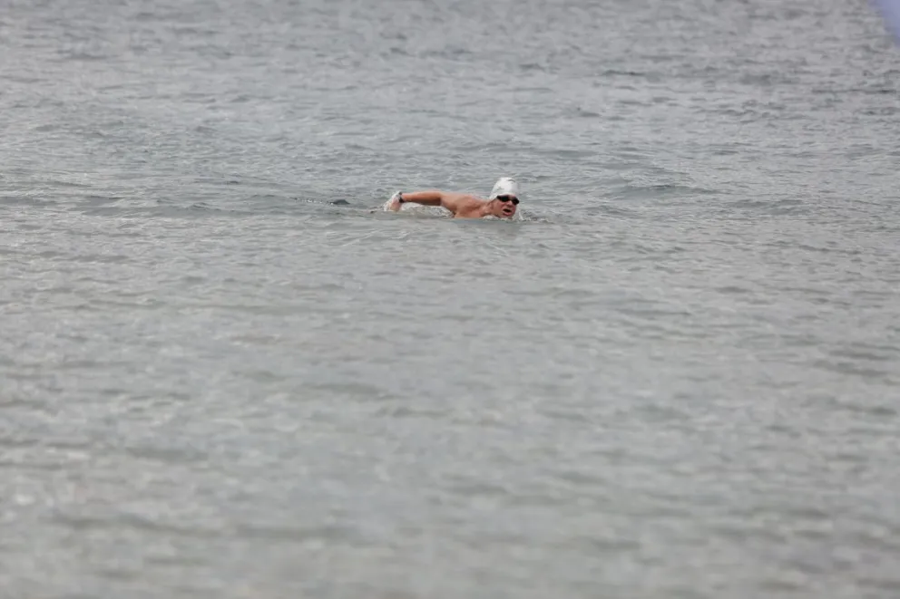 Los nadadores de aguas abiertas vuelven a desafiar al Nahuel Huapi