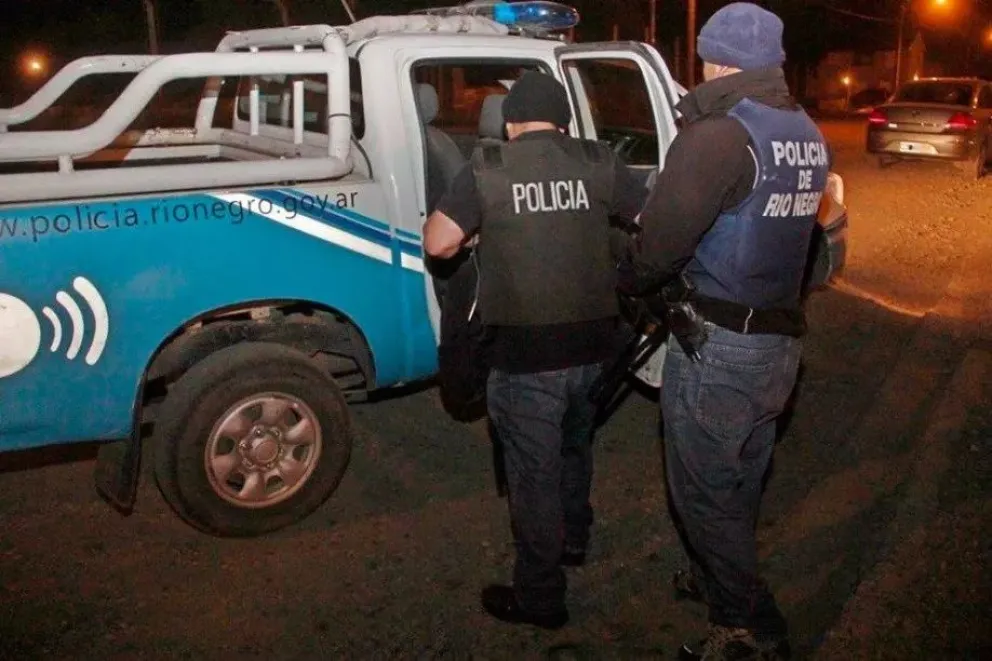 Le dijeron que estaba pagando de más y tenían que devolverle plata, pero lo estafaron por más de cien mil pesos