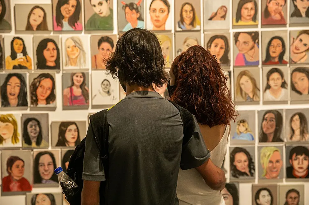Hay una barilochense entre las preseleccionadas al Premio 8M de Artes Visuales