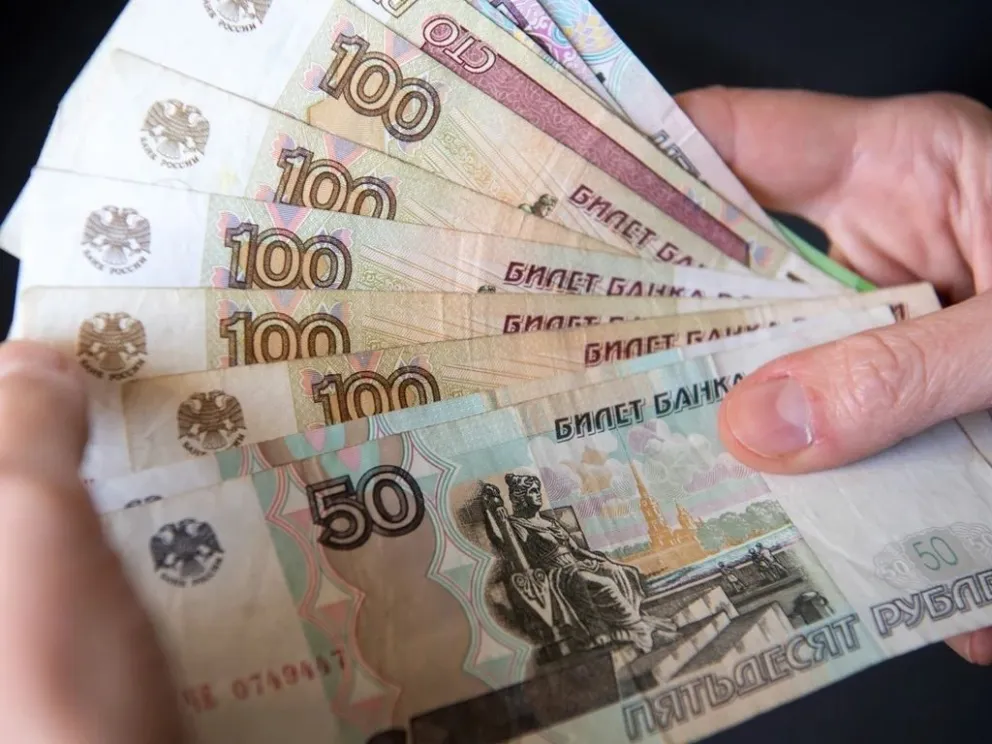 Increíble: cayó la moneda rusa y ahora vale menos que 1 peso argentino