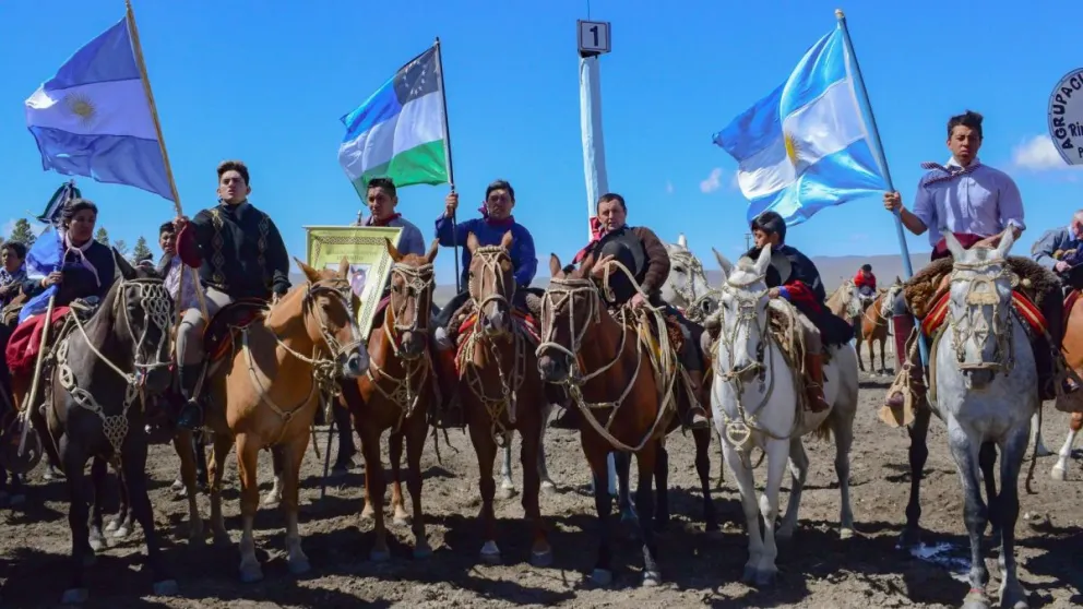 Cálido festejo en Pilcaniyeu por sus 101 años