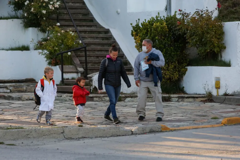 Este lunes hay clases y atención normal en la administración pública