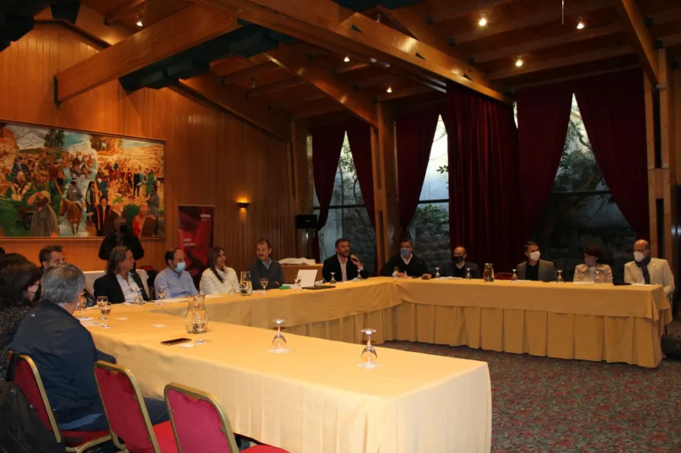 Se realizó el Foro de Facultades y Escuelas de Medicina Públicas en Bariloche