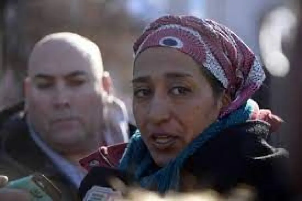 Absolvieron a Andrea Millañanco, esposa de Jones Huala, en una causa de disturbios en Esquel  