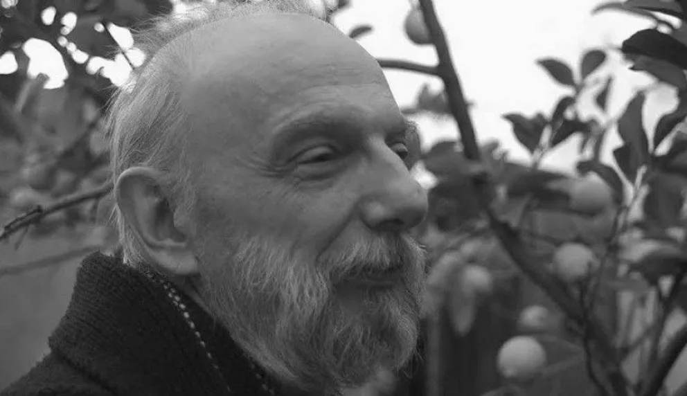 Llegó la antología de Raúl Artola