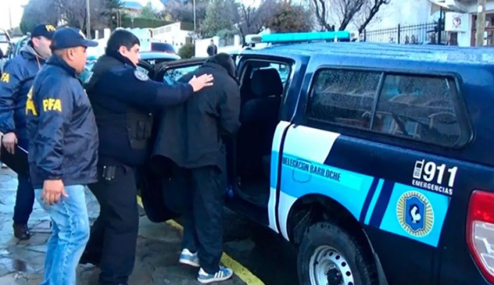 Expulsan del país a un inglés que fue denunciado varias veces por violencia de género