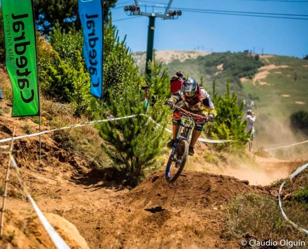 El ecuatoriano Jarrín se quedó con la clasificación del “IXS Downhill Cup”