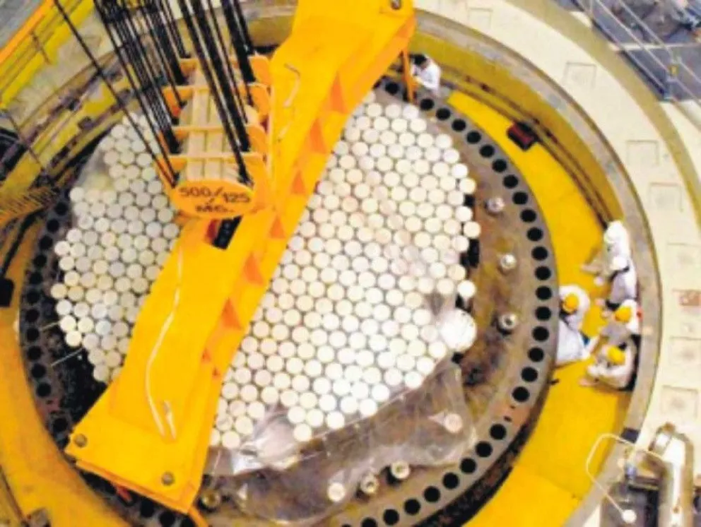Con la participación de Invap, sale a la luz el primer reactor nuclear de potencia argentino