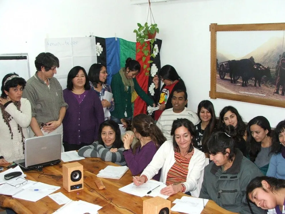 Estudiantes de mapuche finalizaron ciclo lectivo
