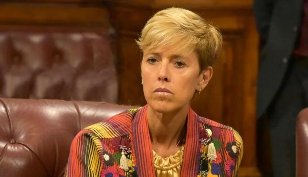 García Larraburu continúa impulsando medidas contra las sociedades de funcionarios públicos en el extranjero