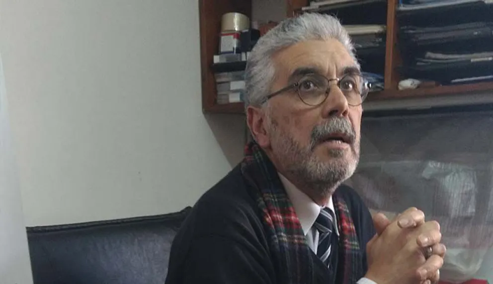 El decano del CRUB desmintió que apoyen el proyecto