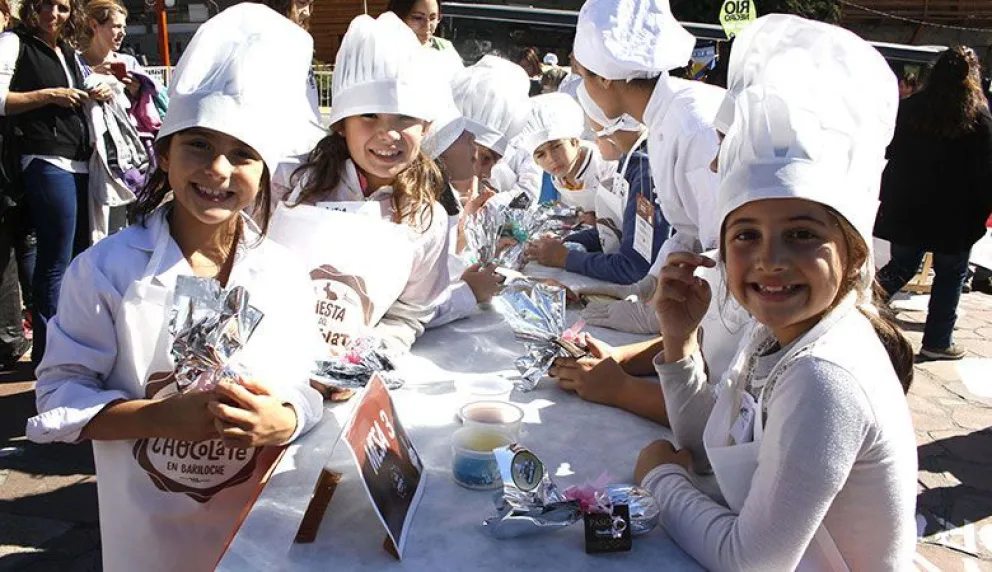 “Chocolateros por un Día” se pasa al Gimnasio Nº 1