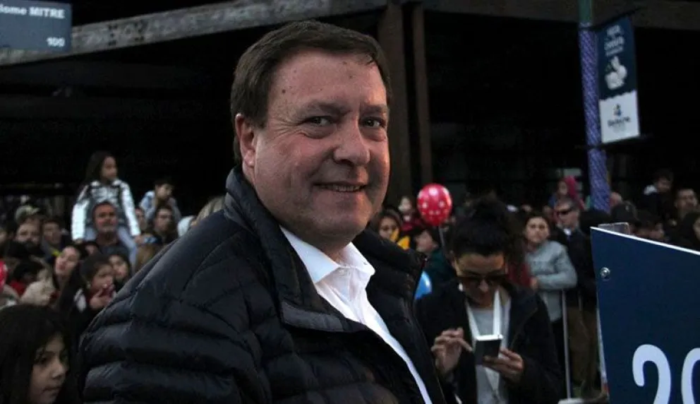 El gobernador aseguró que tiene varios candidatos para sucederlo