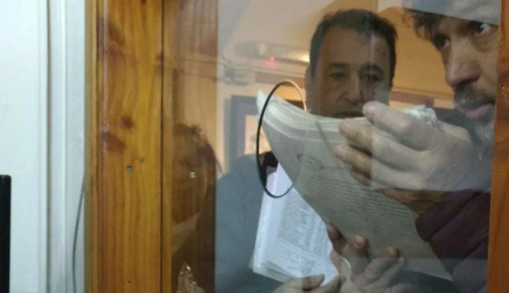 Piden a la Justicia que  no autorice a Gennuso a  firmar acuerdo con CAPSA